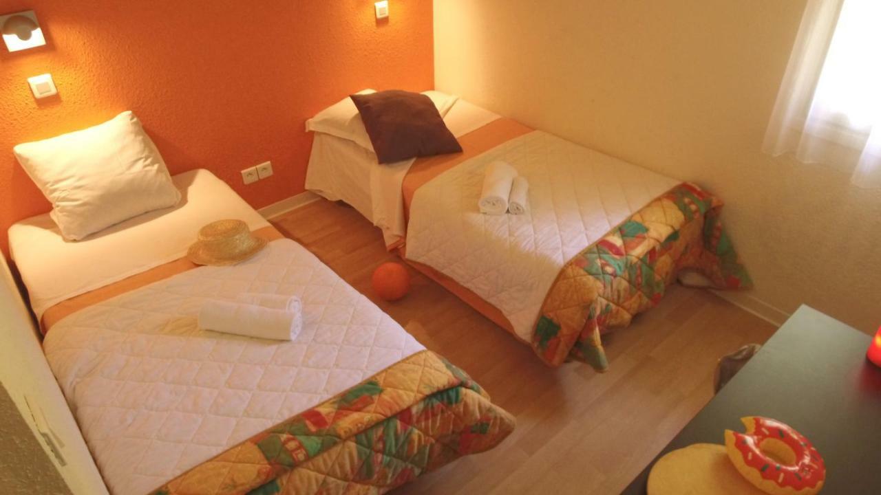 Hotel Vvf Sud Aveyron Brusque Esterno foto