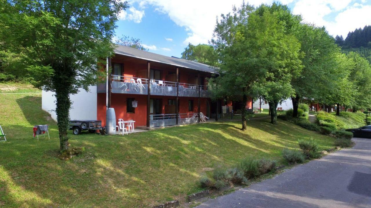 Hotel Vvf Sud Aveyron Brusque Esterno foto