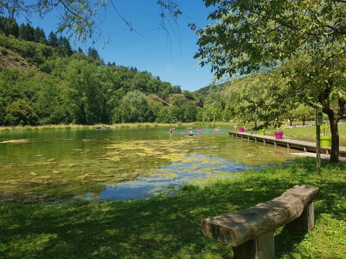 Hotel Vvf Sud Aveyron Brusque Esterno foto